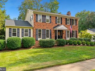 7517 Berwick Ct, Alexandria, VA 22315