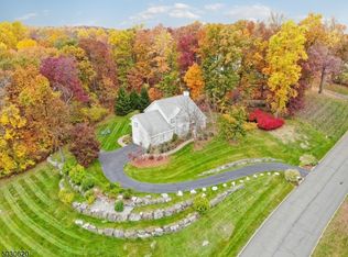 1 Whispering Woods Ln, Sparta, NJ 07871