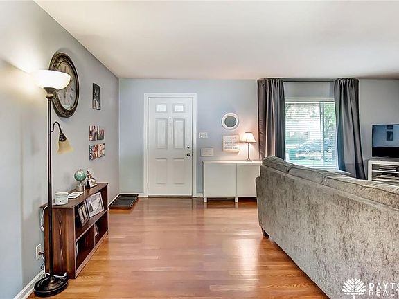 5th image of 3921 Kenwick Dr