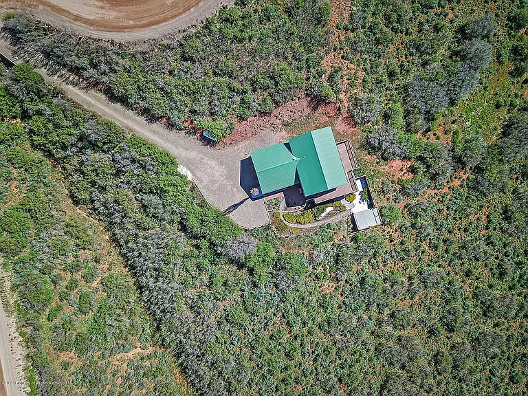 15400 Cottonwood Pass Rd — Photo 35