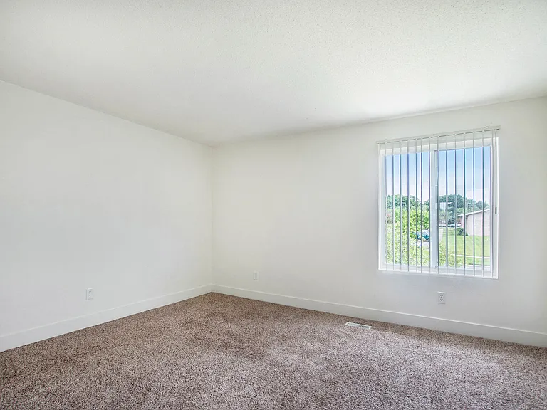 Windridge Apartments — Photo 24