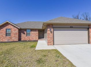 4503 W Brownstone Trce, Springfield, MO 65807