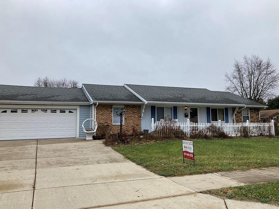 1st image of 1201 W Lake Ave