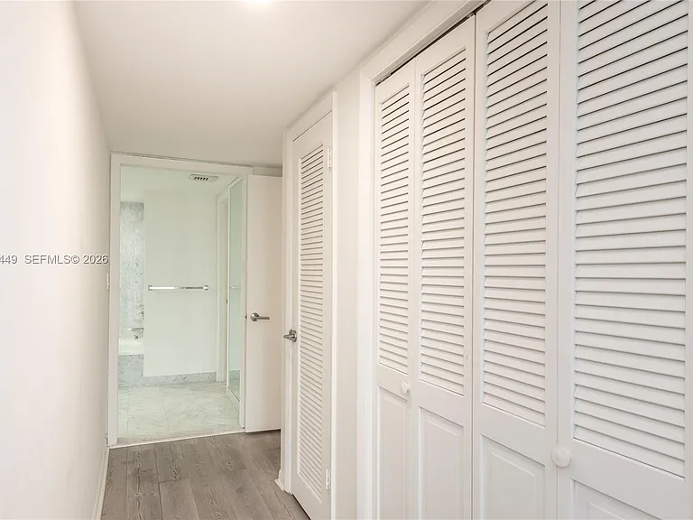 600 Grapetree Dr #8FS — Photo 14