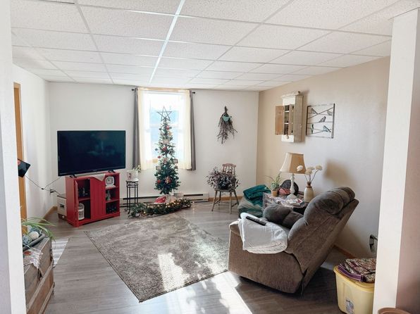 228 W Broadway St #2