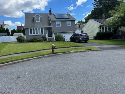 32 Josh Ct, Clifton, NJ, 07011