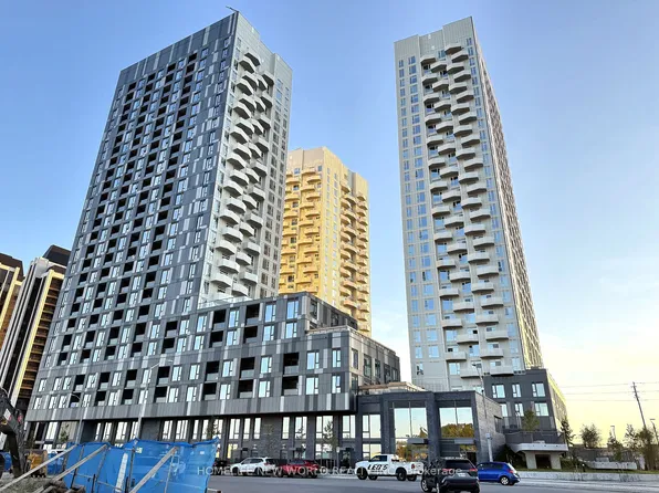 498 Caldari Rd #1129, Vaughan, ON L4K 4G3