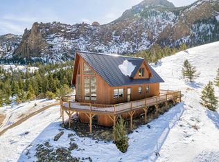 10 Whispering Pines Dr, Cody, WY 82414