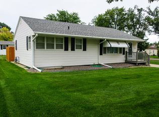 220 S Polk Ave, Pierre, SD 57501