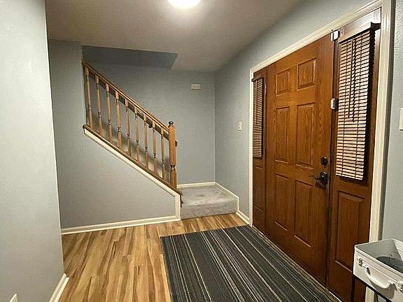 2nd image of 6906 Elmscott Dr