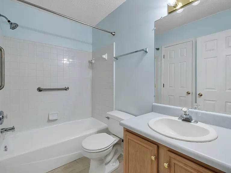 1940 Maymeadow Ln — Photo 12
