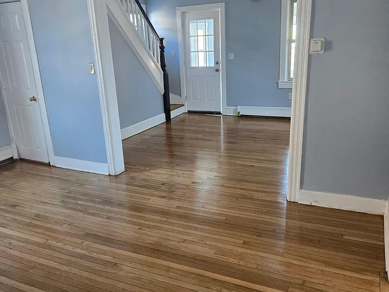 811 Central Ave — Photo 9