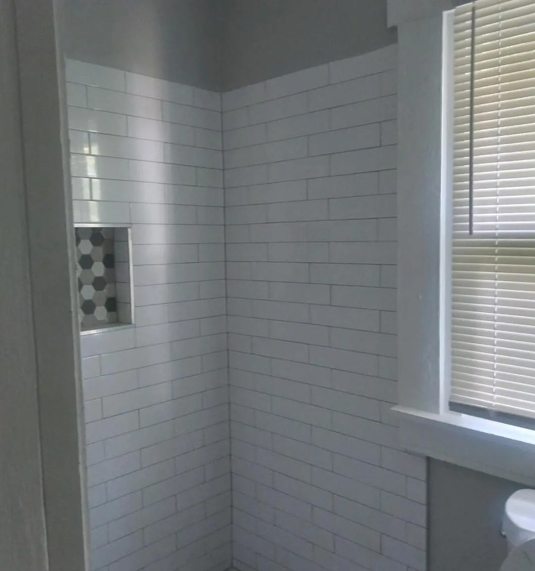 1 bed, 1328 sqft, $1,350 — Photo 2
