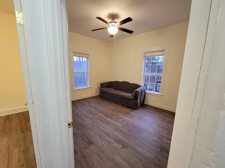 128 Chestnut St #128B — Photo 14