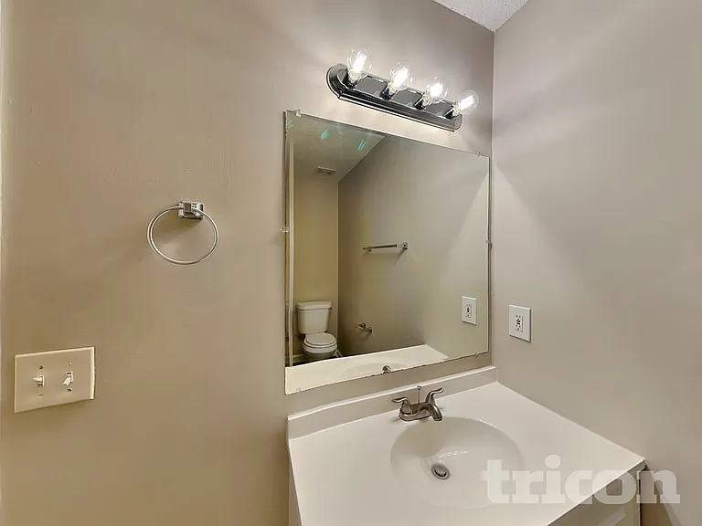 108 Woodlands Village Dr — Photo 4