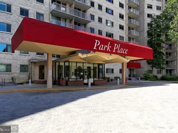 2500 N Van Dorn St APT 1118, Alexandria, VA 22302