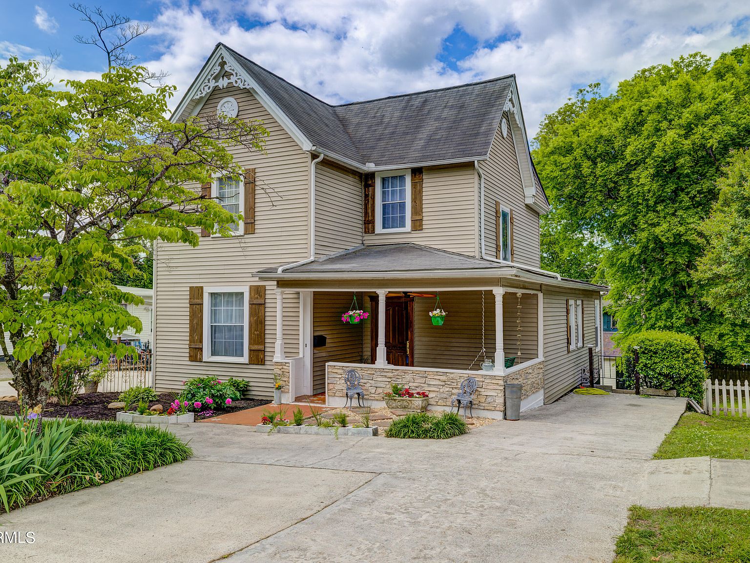 306 Kingston St, Lenoir City, TN 37771 Zillow