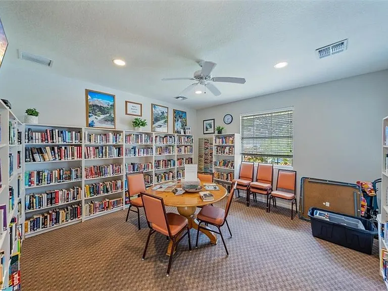 6914 Satinleaf Rd N #103 — Photo 32