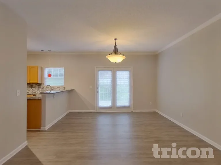 5862 Mahogany Pl SW — Photo 3
