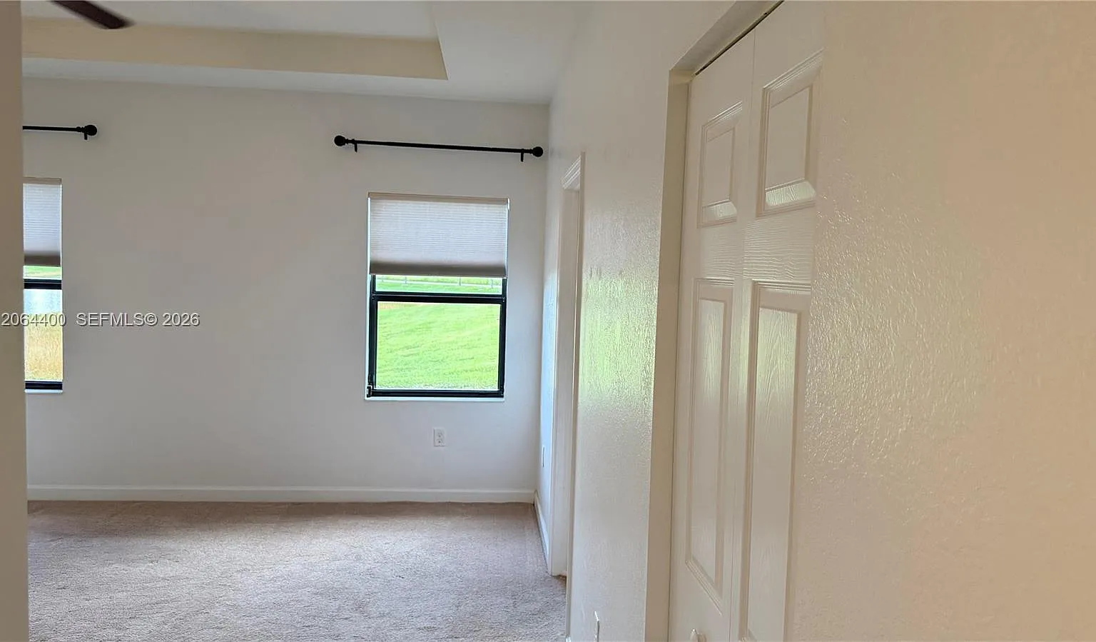 4 bed, 2116 sqft, $3,000 — Photo 3