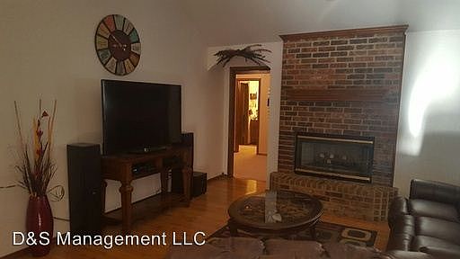 2nd image of 13005 Briar Hollow Dr