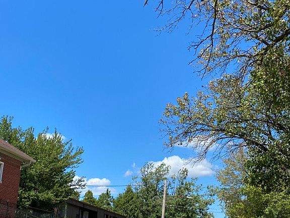 5th image of 3507 Gardner Ave