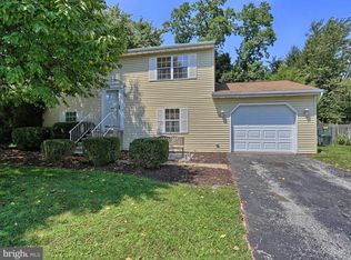 2455 Heather Rd, York, PA 17408
