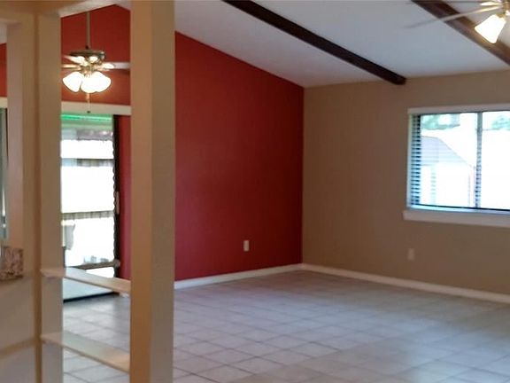 4th image of 16707 Hibiscus Ln