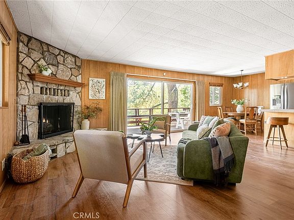 3rd image of 27668 W Shore Rd