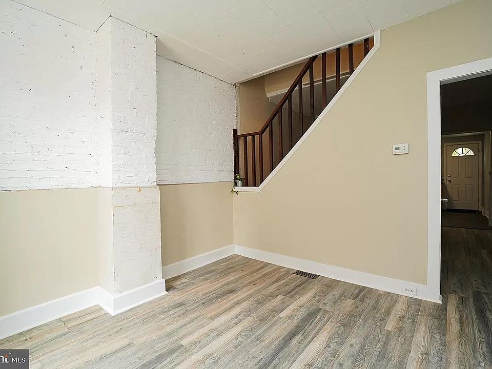 1st image of 1847 E Harold St