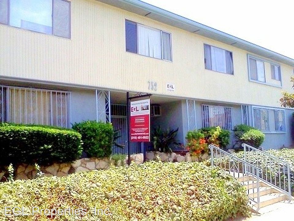 1st image of 752 S Wilton Pl APT 02