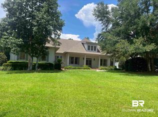 565 Falling Water Blvd, Fairhope, AL 36532