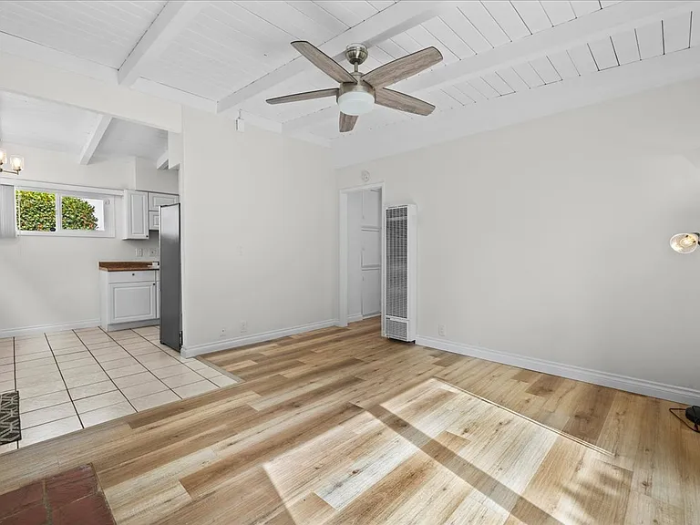 530 Illinois St #C — Photo 6