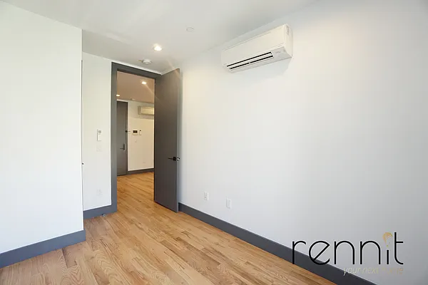 Rented by Rennit Inc. | media 10