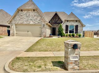 14000 Savannah River Way, Yukon, OK 73099