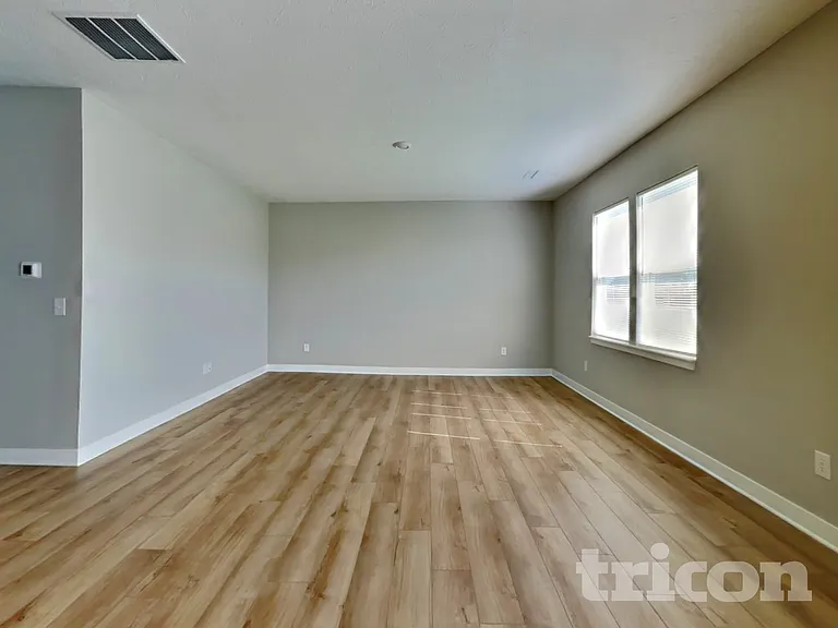 2069 S Copperstone Dr — Photo 4