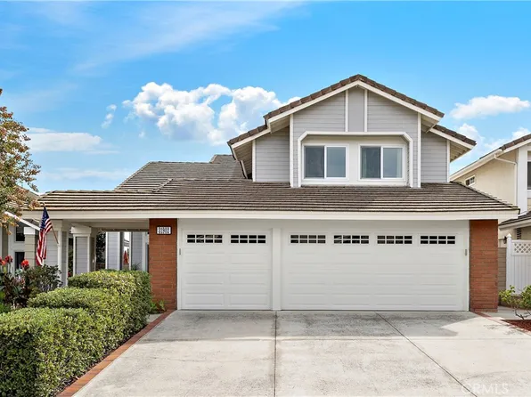 31902 Stoney Creek Rd, Trabuco Canyon, CA 92679