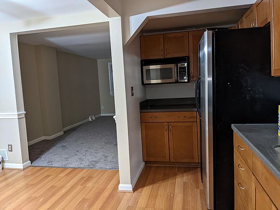 4th image of 9709 Saint Monica Dr