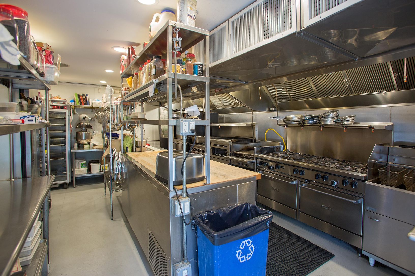 commercial kitchen