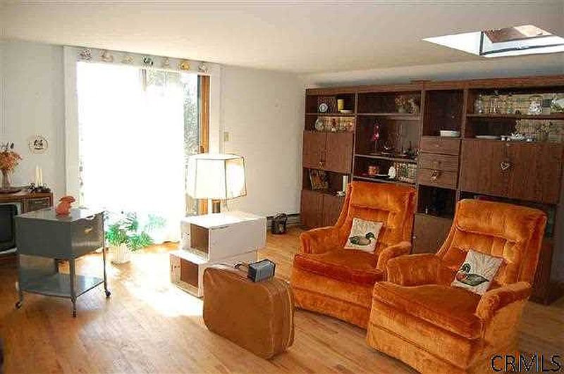 5th image of 141 GRIFFEN Road
