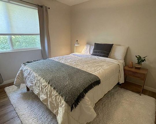 2nd image of 1285 E Ridge Meadow Ln #Na