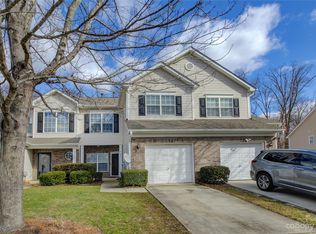 3106 Summerfield Ridge Ln, Matthews, NC 28105