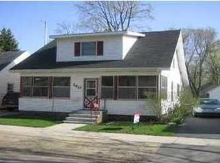 140 Hanlon Ct, Wayland, MI 49348