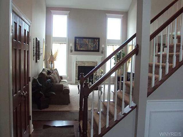 2nd image of 48 Collins Ln