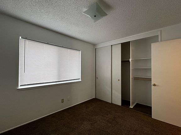3rd image of 9666 Lake Natoma Dr