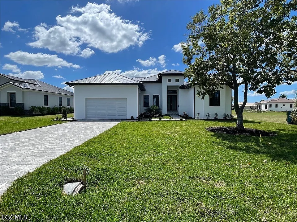 24249 Peppercorn Rd