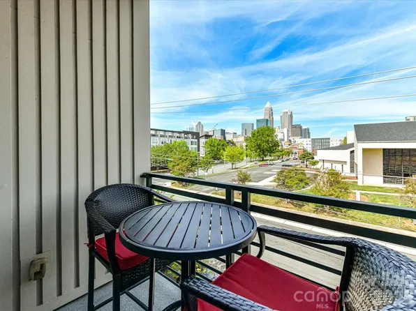 420 N McDowell St, Charlotte, NC 28204