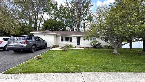 1210 Allaire Ave Photo 1