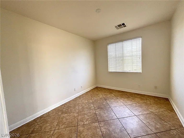 10764 Turquoise Valley Dr — Photo 4