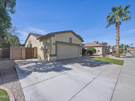 2nd image of 384 N Scott Drive